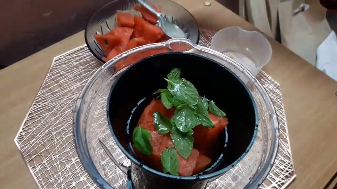 watermelon mint smoothie